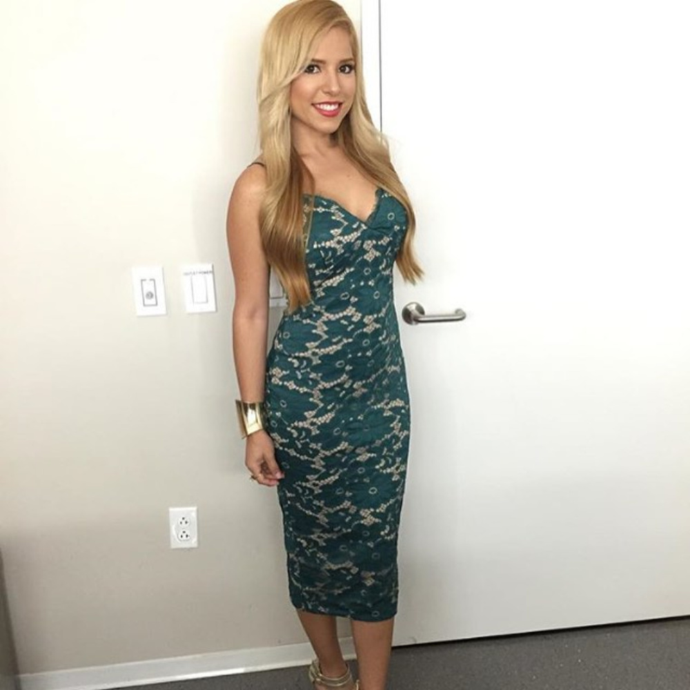 Va Va Voom floral lace dress Small